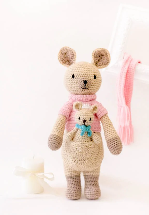 Little Knight Kangaroo Crochet Doll - Image 7