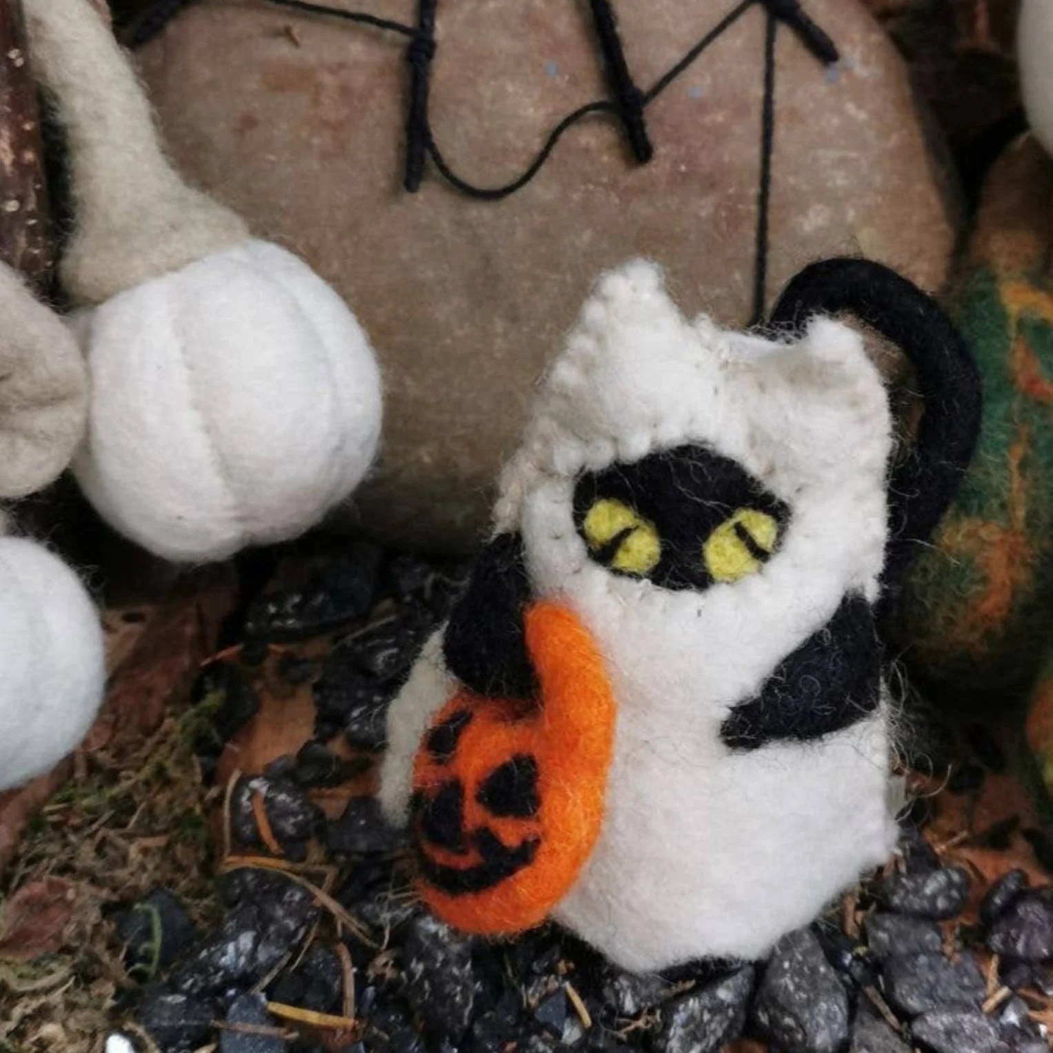 Boo! Cat Halloween Decoration - Image 2