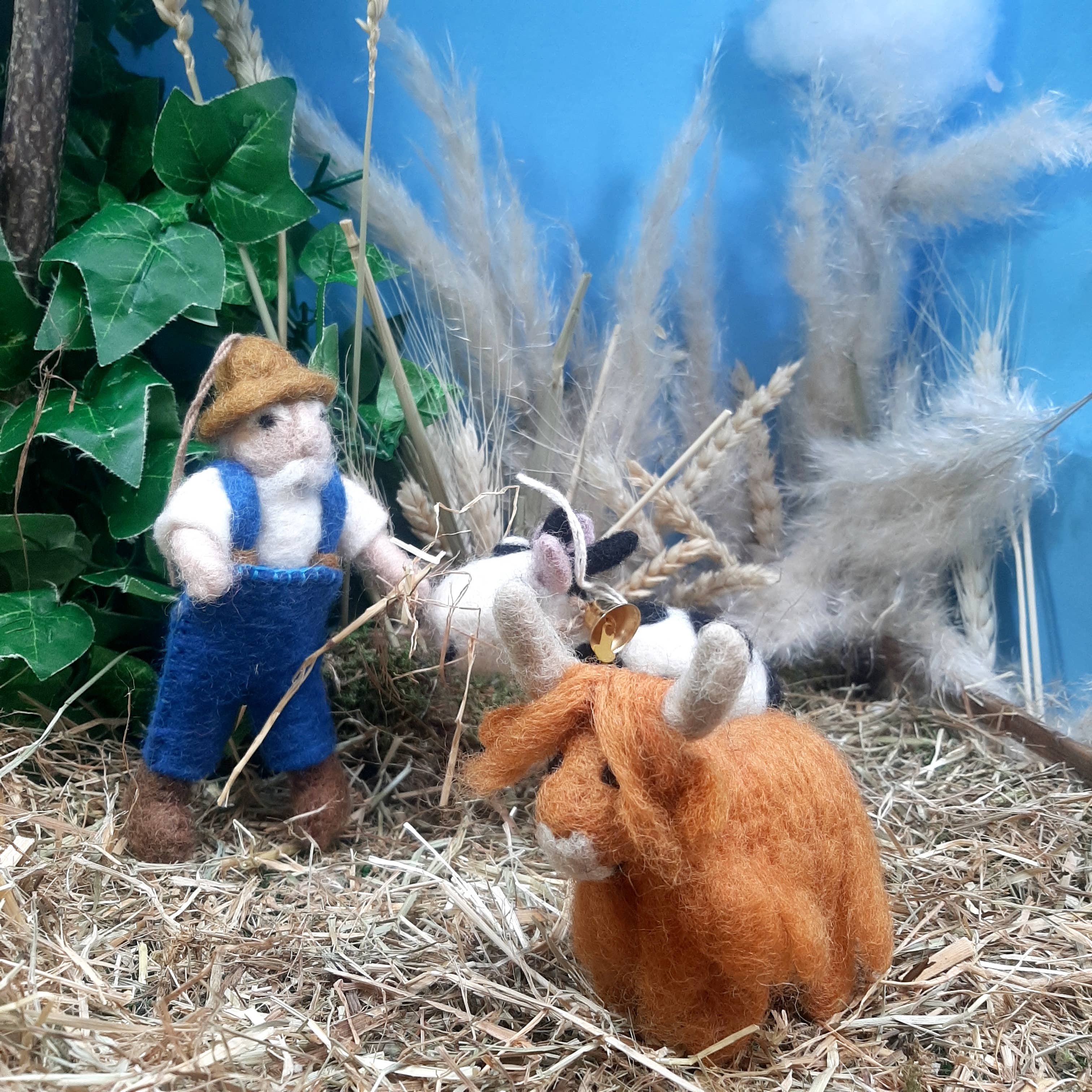 Highland Cow Felt Ornament - Image 2