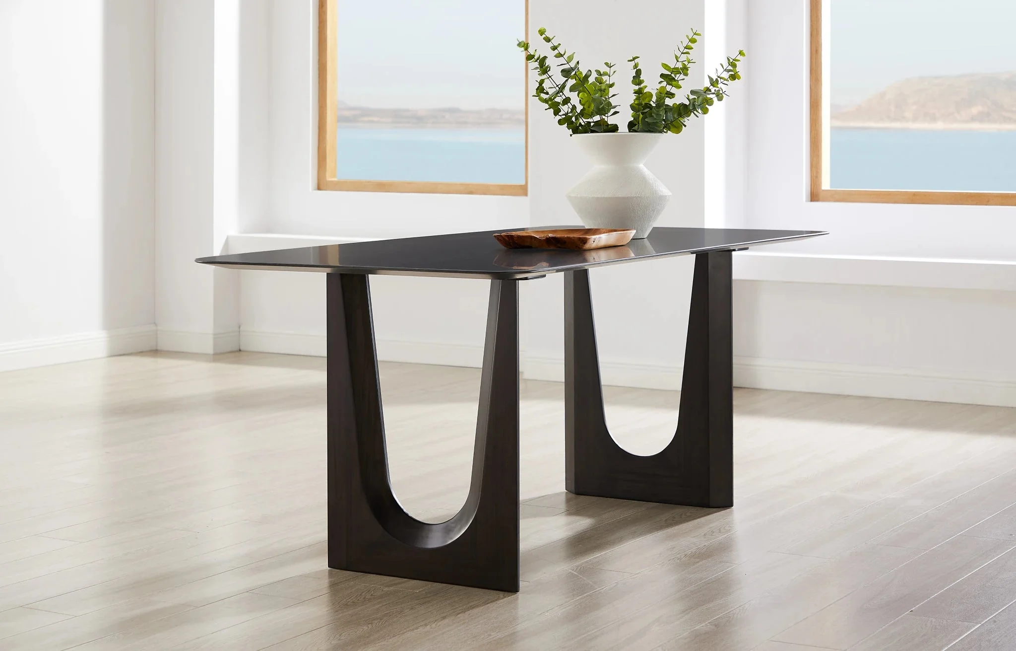 Hanna Dining Table - Image 2