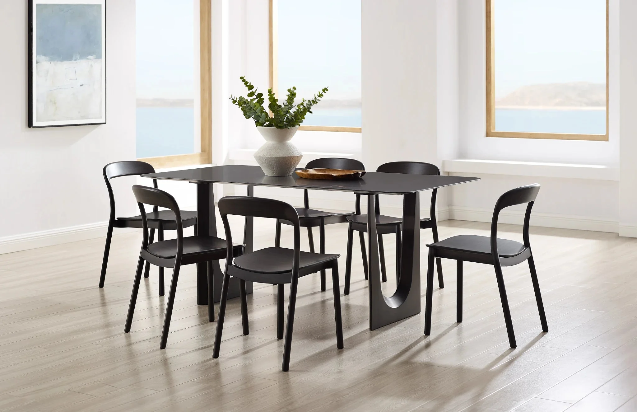 Hanna Dining Table - Image 4