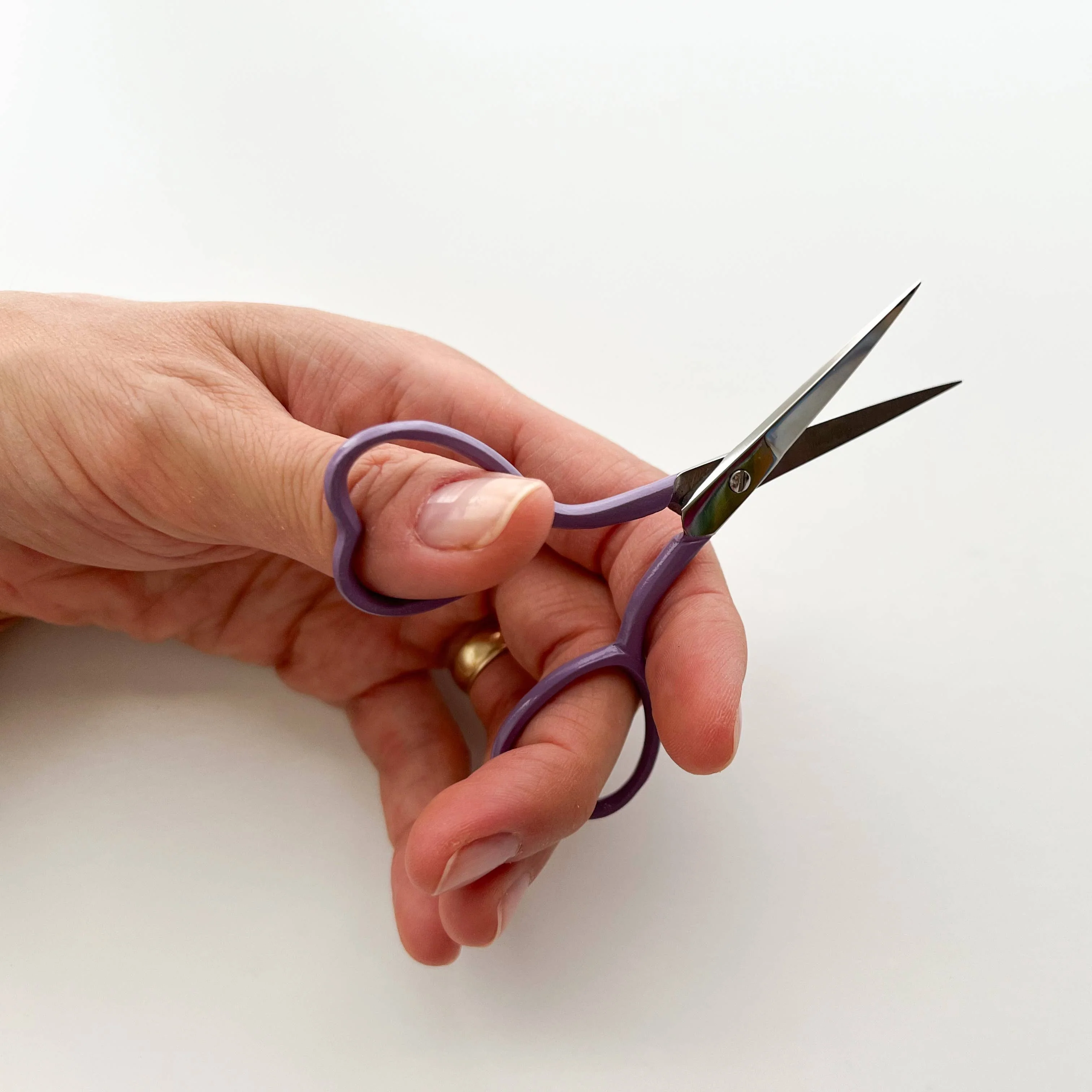 Heart Embroidery Scissors - Image 6