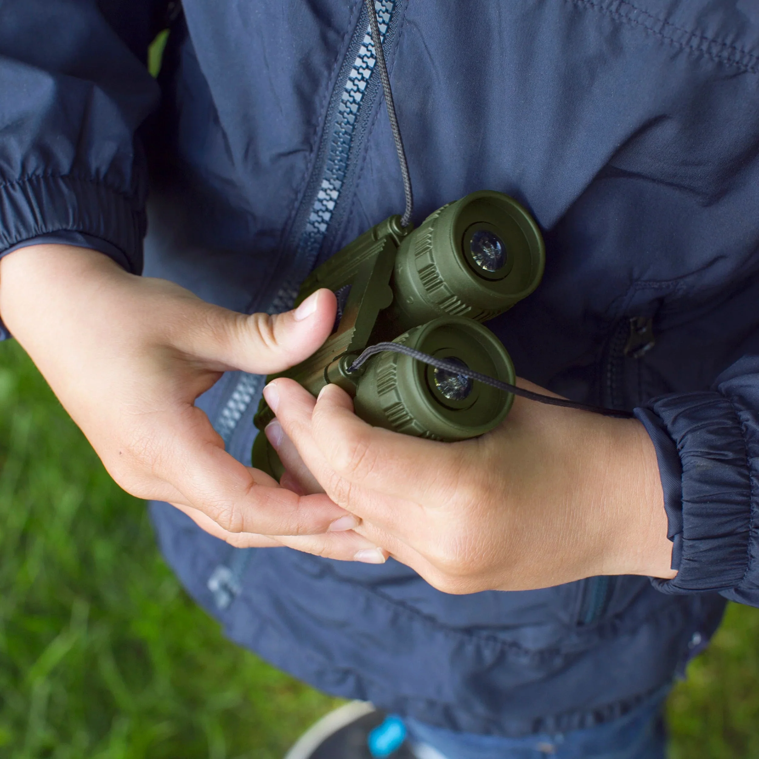 Kids' Binoculars - Image 6