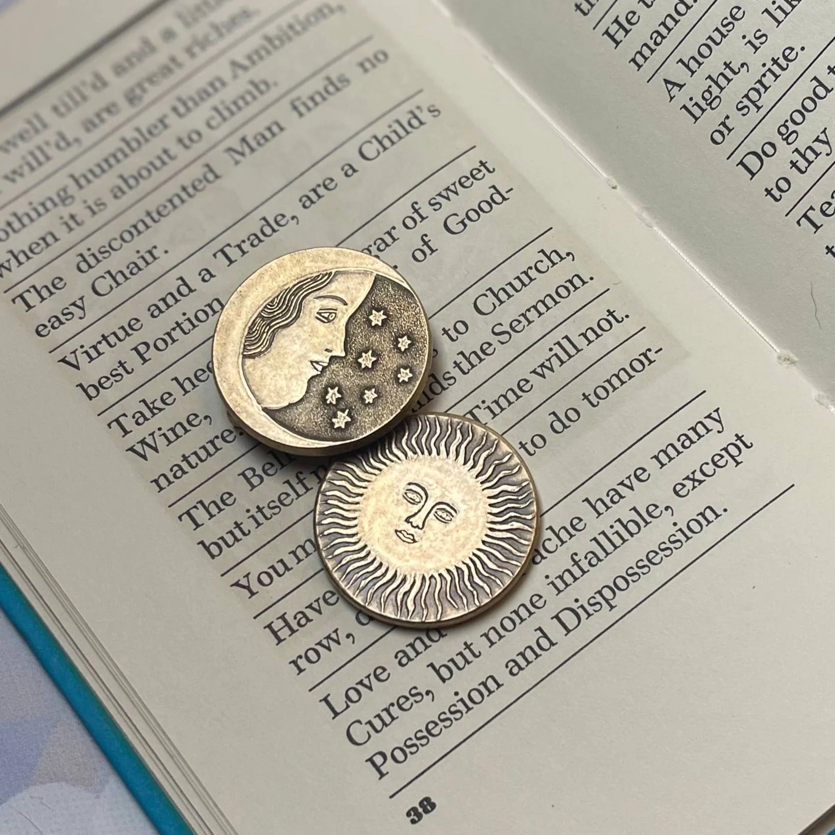 Illimat: Syzygy Coin - Image 4