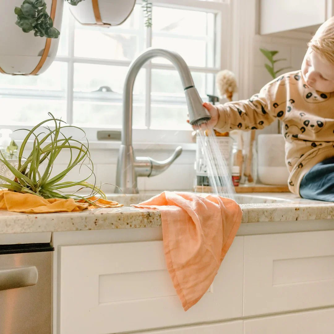 Kind Plant-Dyed Dish Towels - Image 5