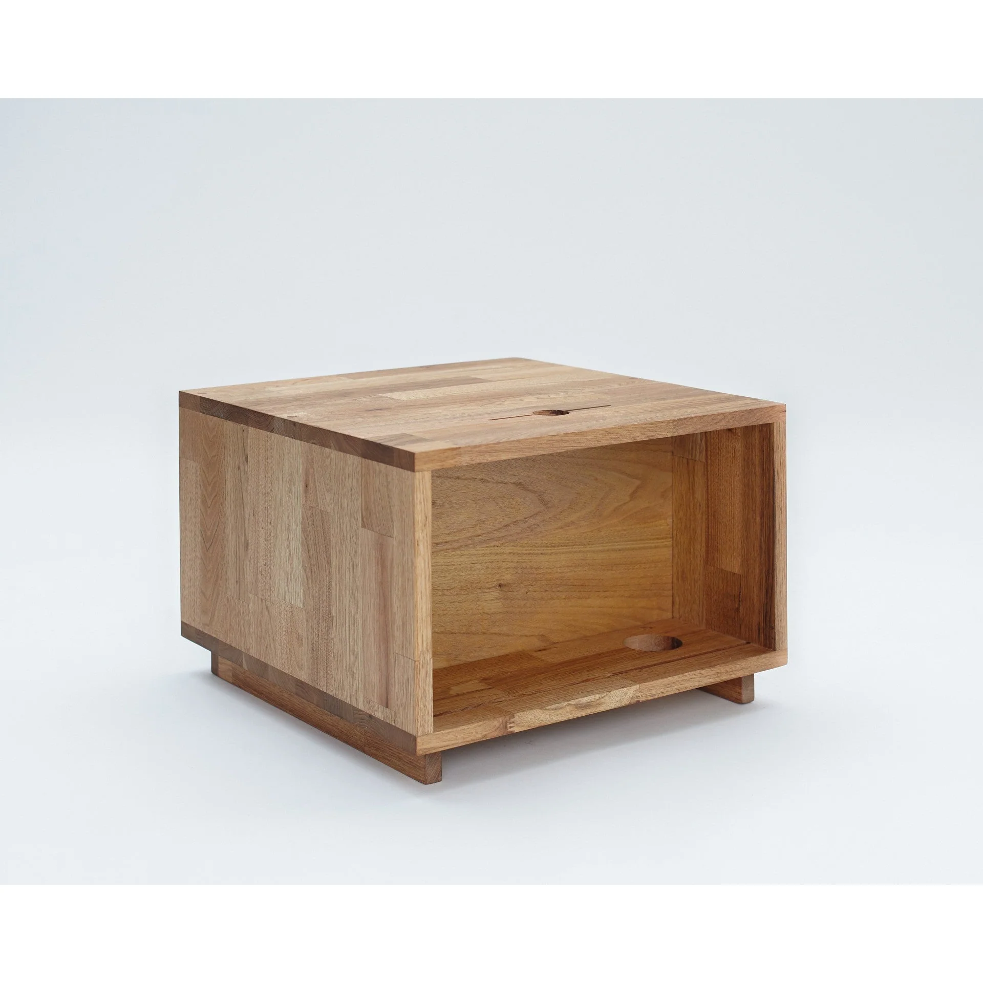 LAXseries Night Table - Image 4
