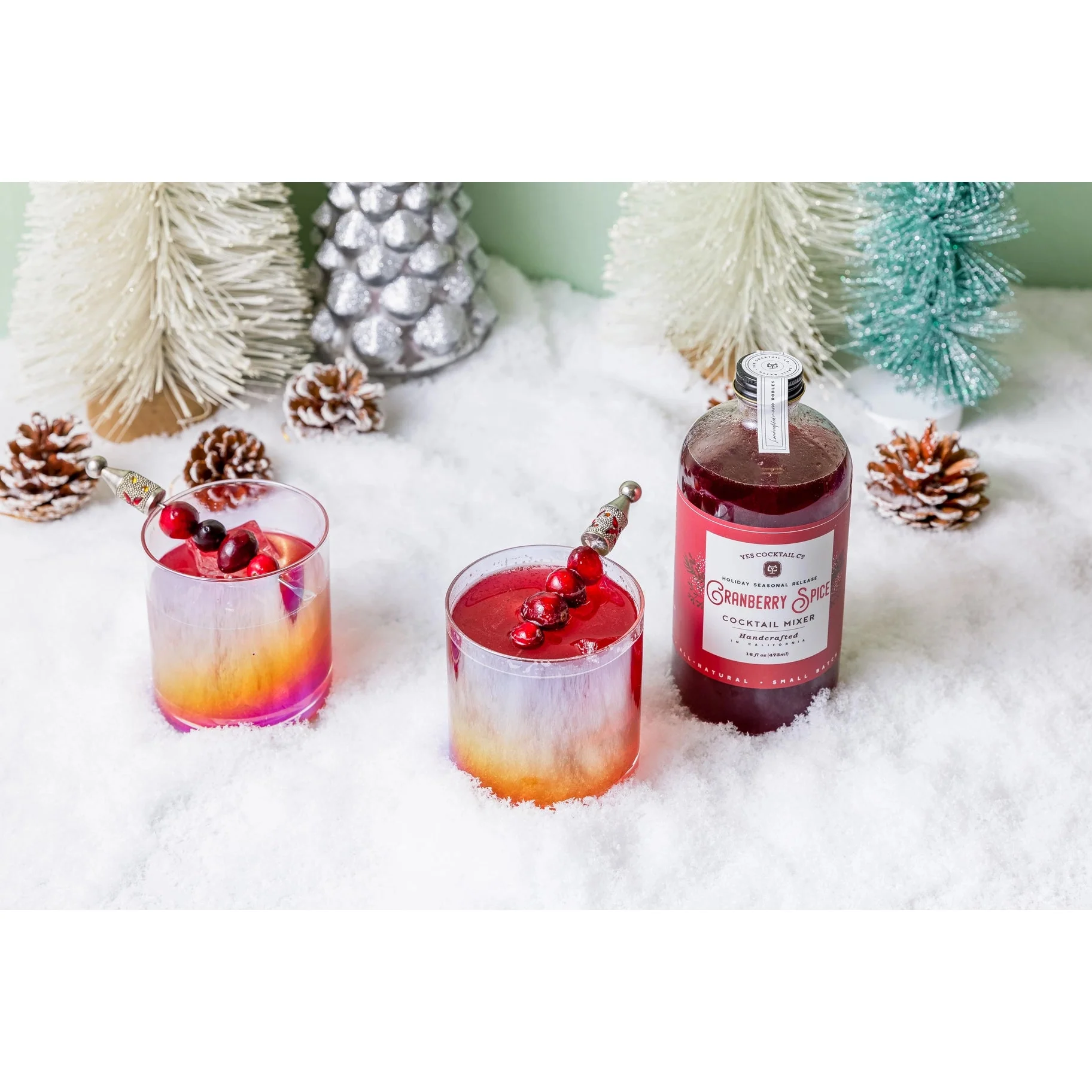 Holiday Cranberry Spice Cocktail Mixer - Image 4
