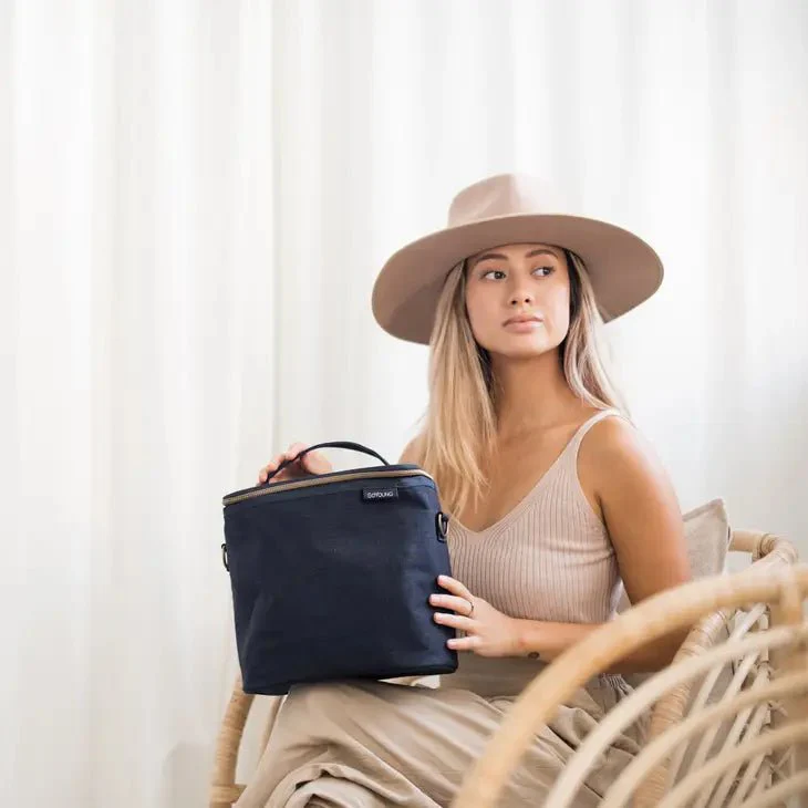 Linen Navy Lunch Poche - Image 5