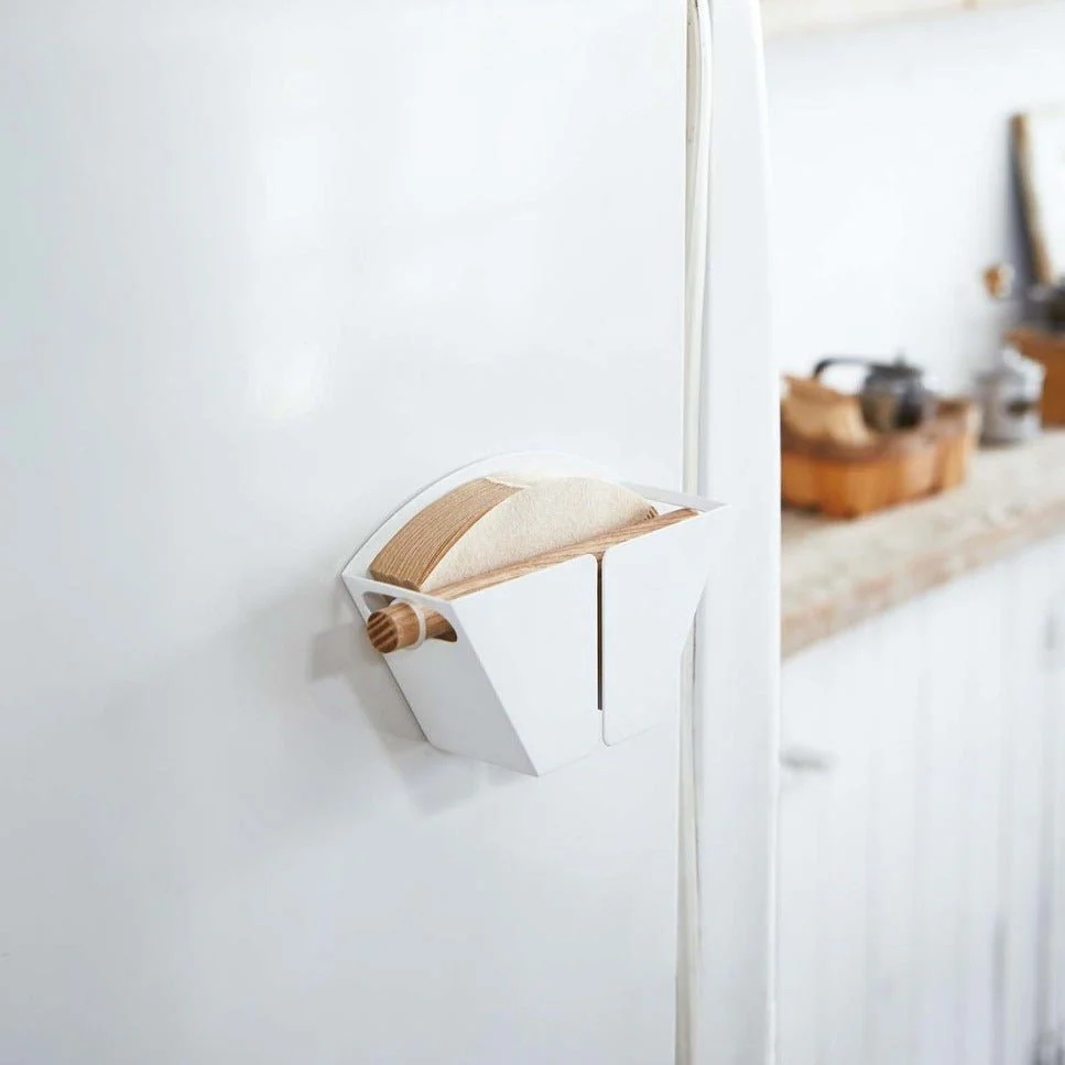 Magnetic Coffee Filter Holder - Image 2