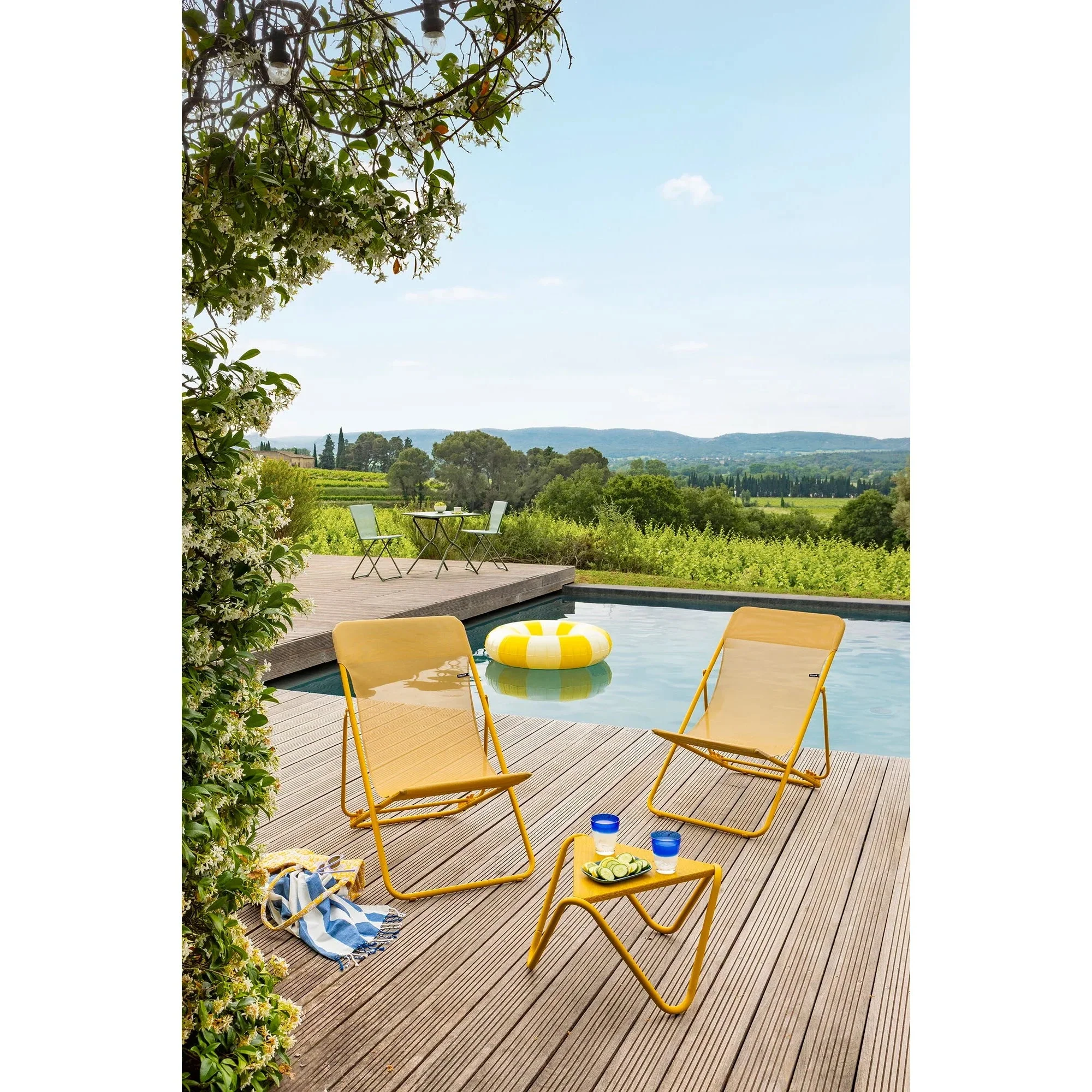Maxi Transat Colorblock Folding Chair - Image 15