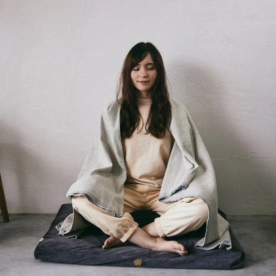 Meditation & Yoga Blanket - Image 3