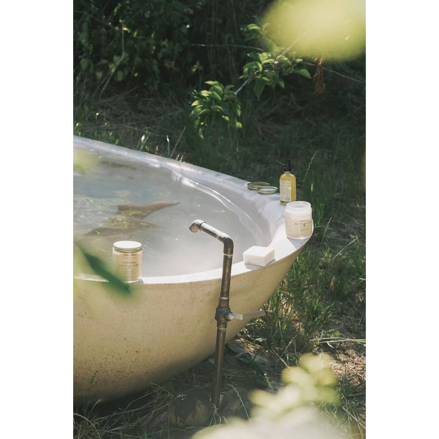 Mineral Bath Soak: Vetiver & Bergamot - Image 4