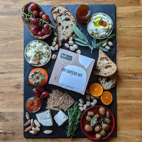 Mini DIY Cheese Kit: Farmers' Cheese & Ricotta - Image 3