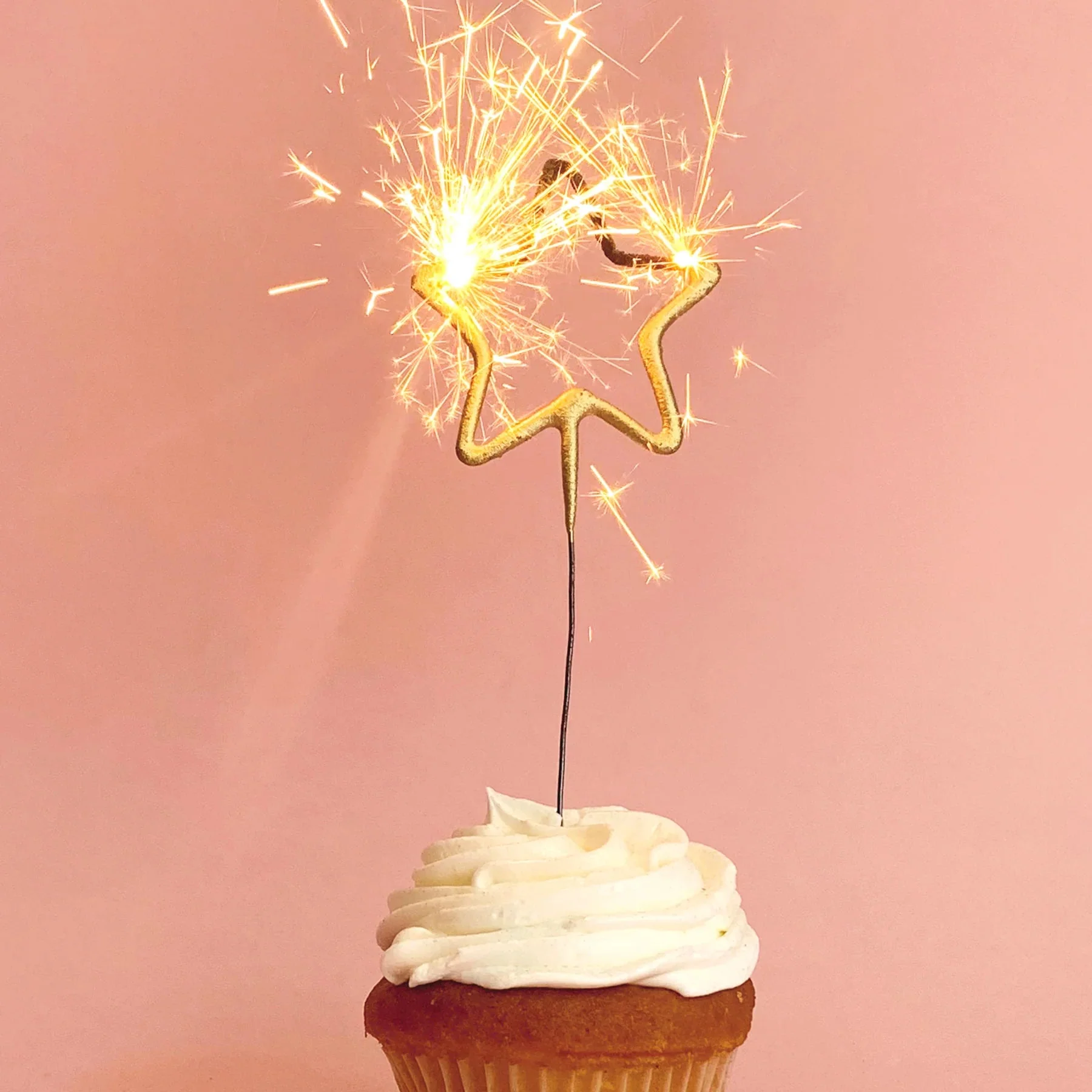 Mini Gold Sparkler Candle Wands - Image 3