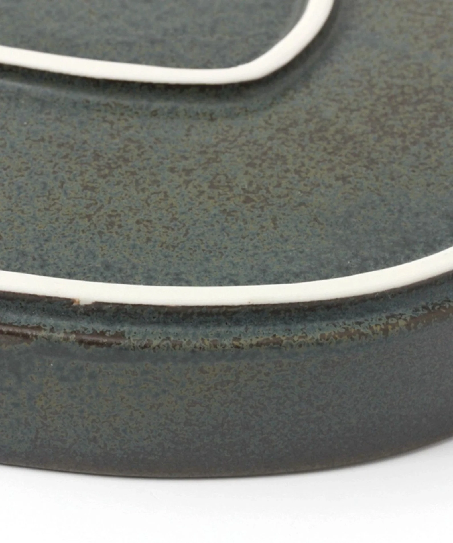 Mino Ware Medium Dark Stacking Plate - Image 4