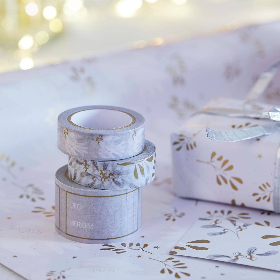 Mistletoe Christmas Paper Tape - Image 2