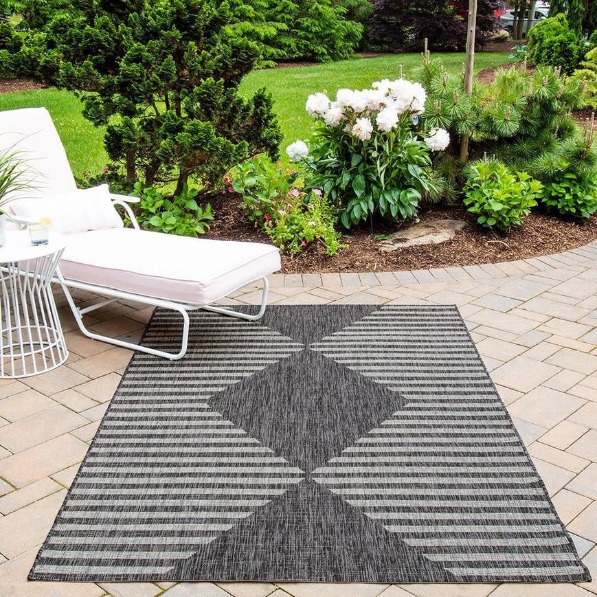 Villa Charcoal Indoor/Outdoor Cavallo Area Rug - Image 2