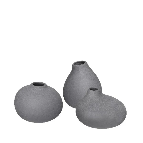 NONA Porcelain Mini Vase Set - Image 9