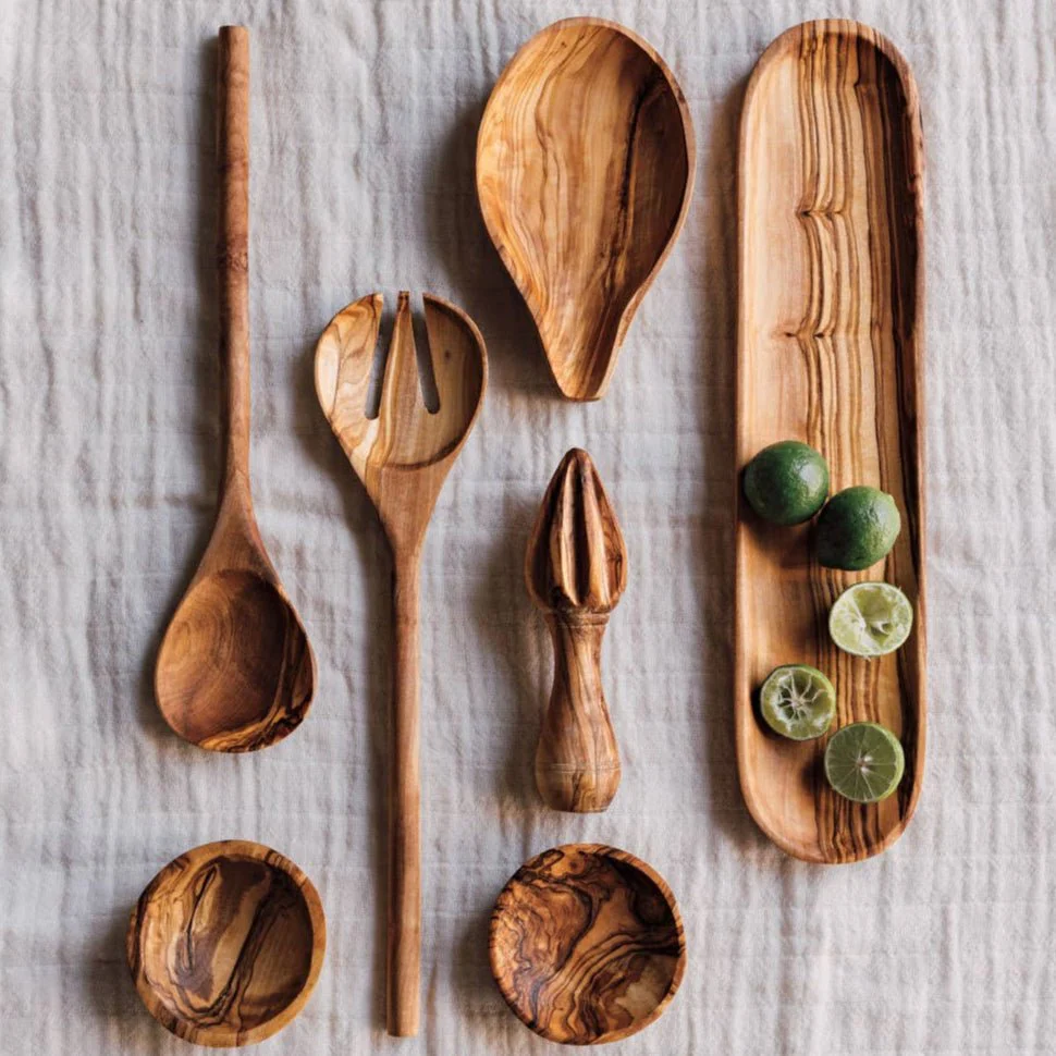 Olive Wood Citrus Juicer - Image 2