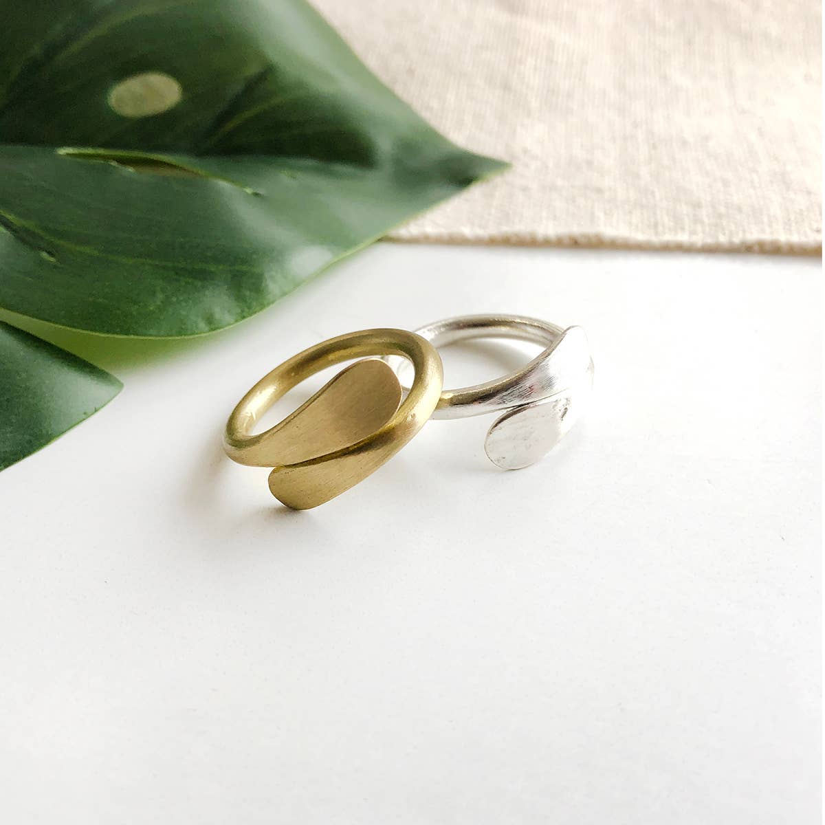 Overlap Ring - Gold - Image 3