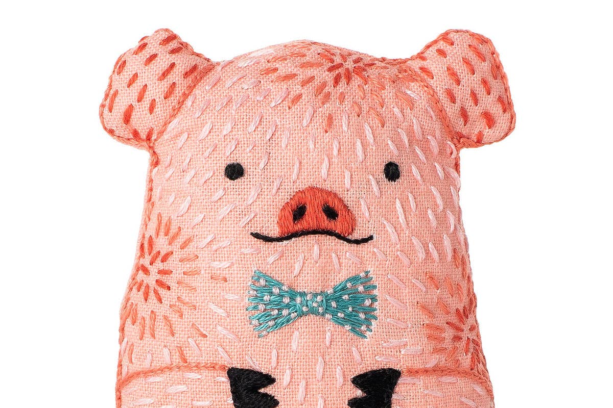 Stuffed Pig Embroidery Kit - Image 3