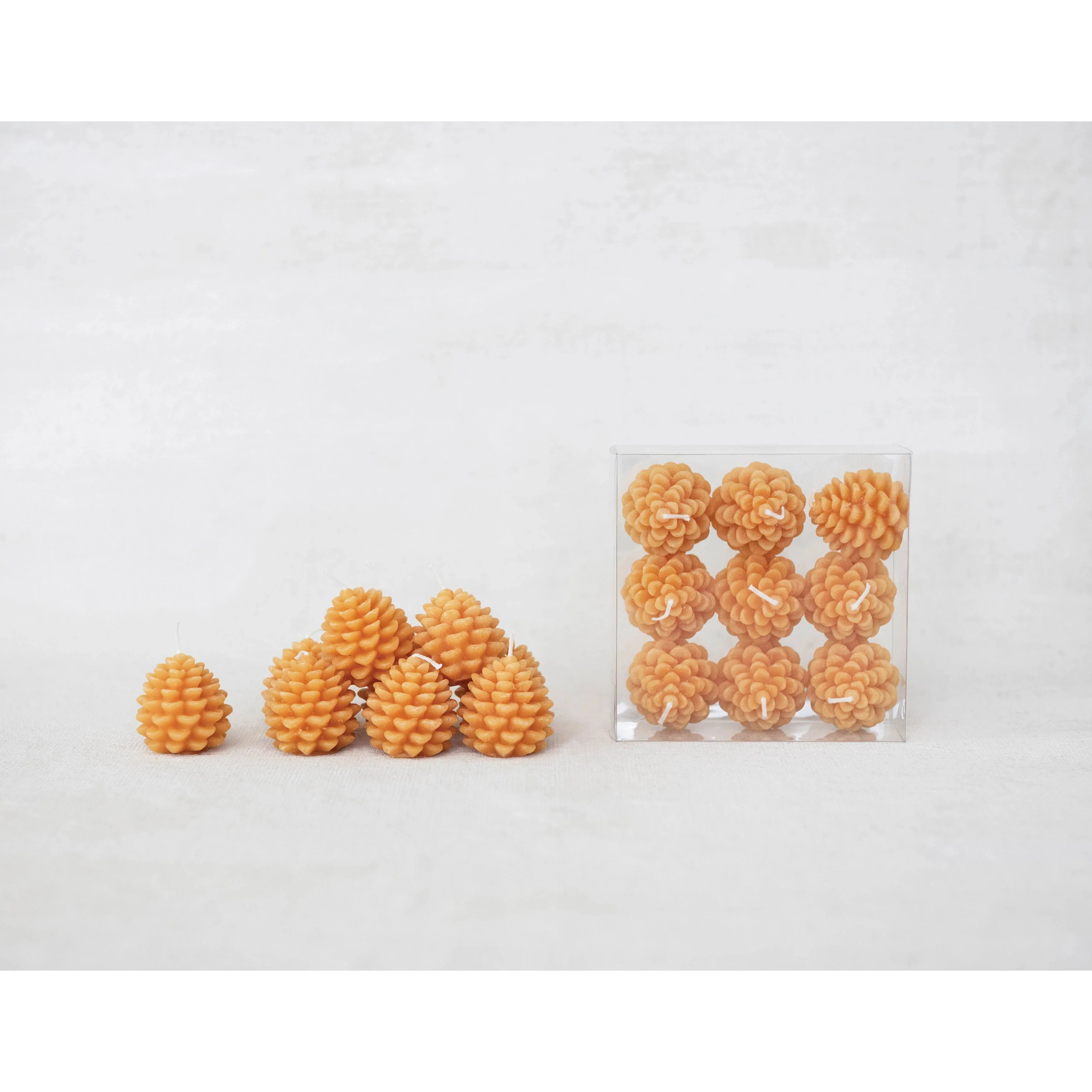 Pinecone Tealight Set: Honey - Image 3