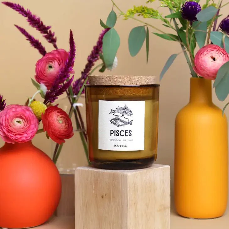 Pisces Zodiac Candle - Image 2