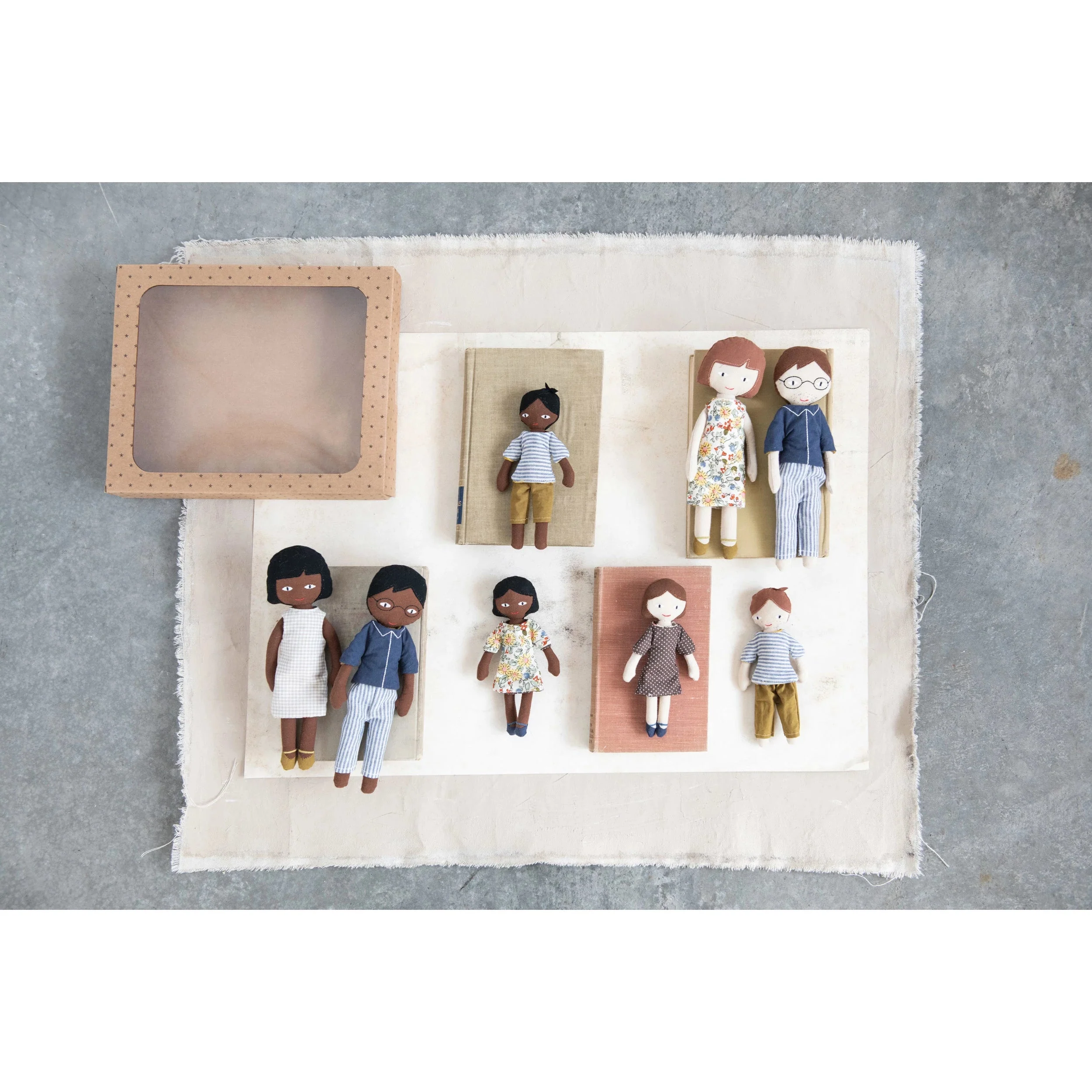 Plush Family Gift Box - Image 2