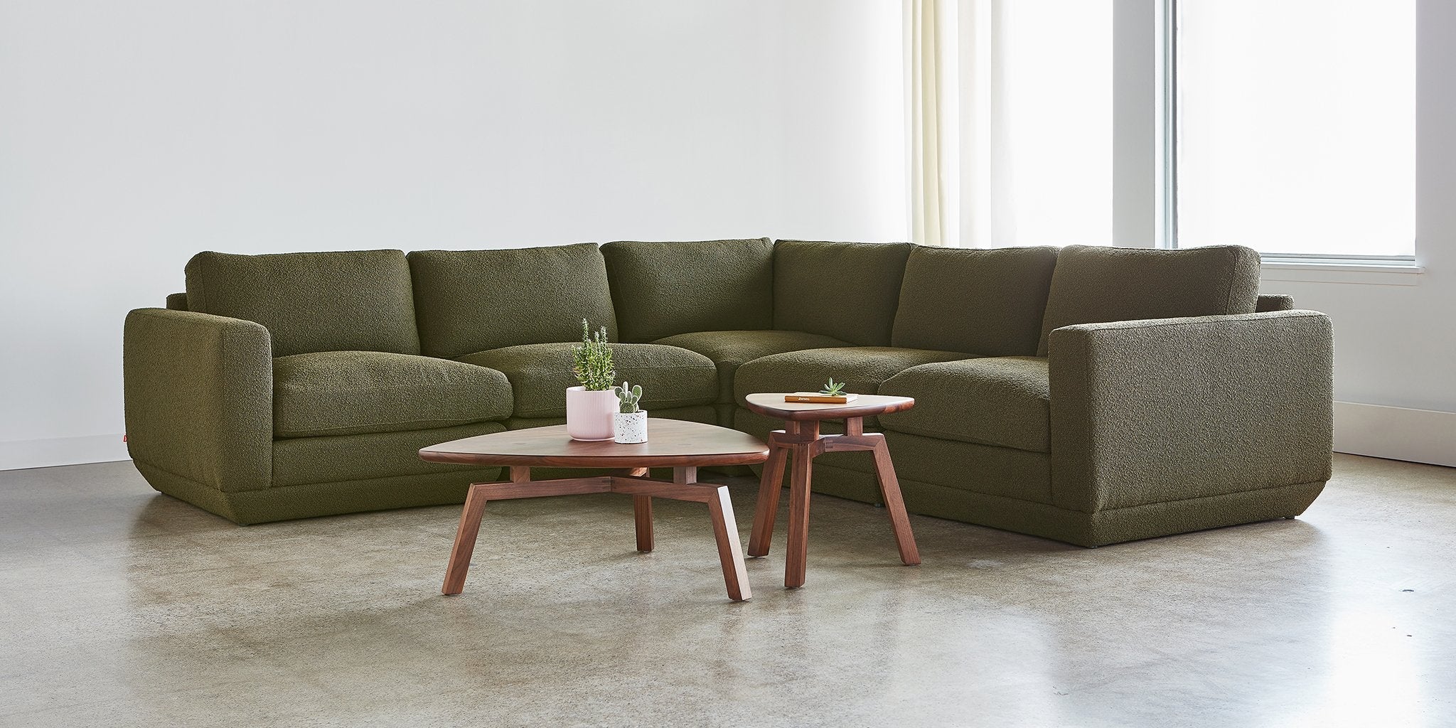 Podium 5 Piece Corner Sectional - Image 8