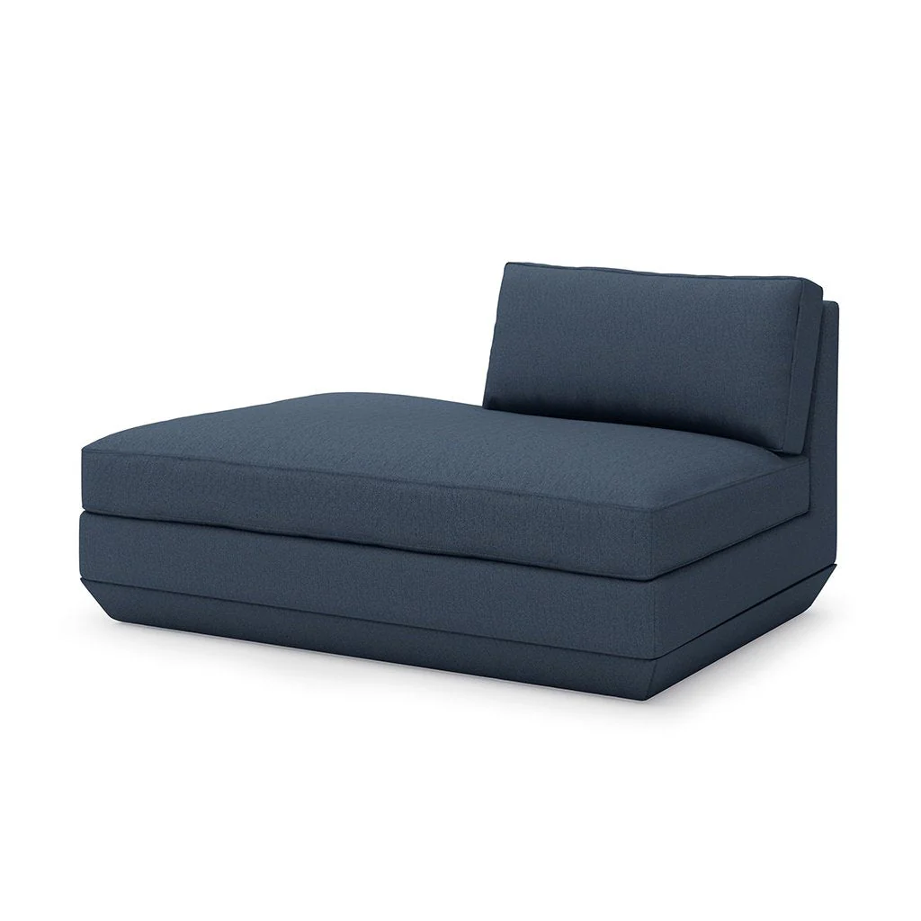 Podium Lounge - Image 2