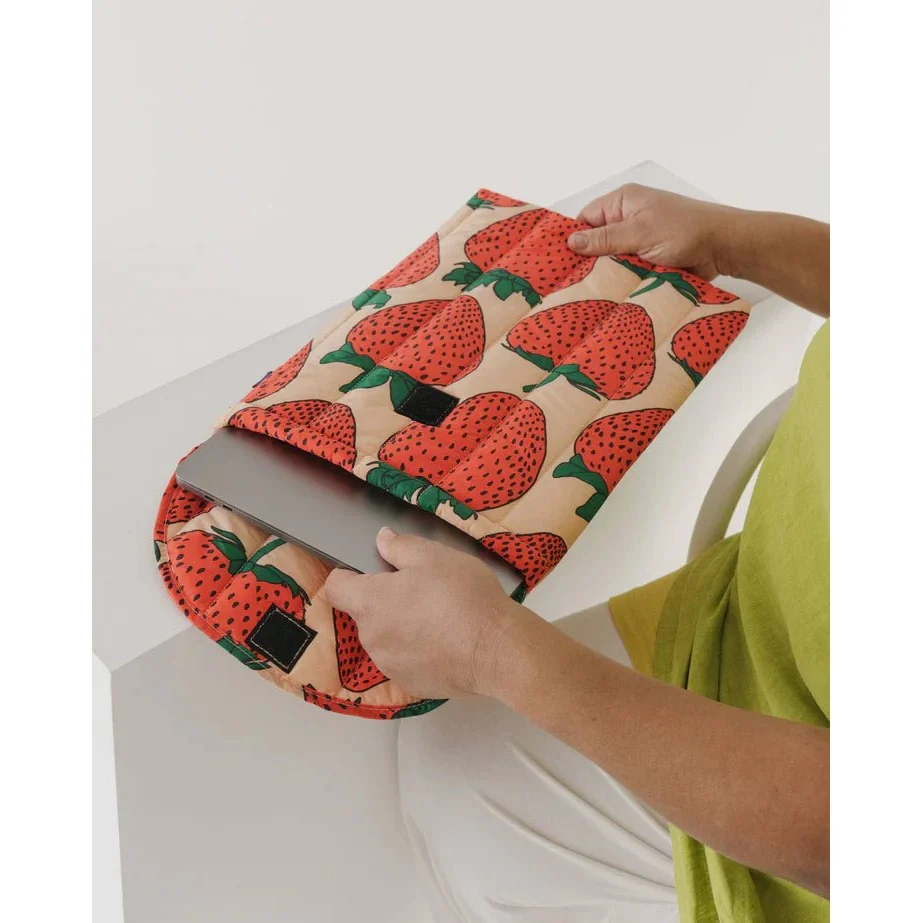 Puffy  16" Laptop Sleeves - Image 10