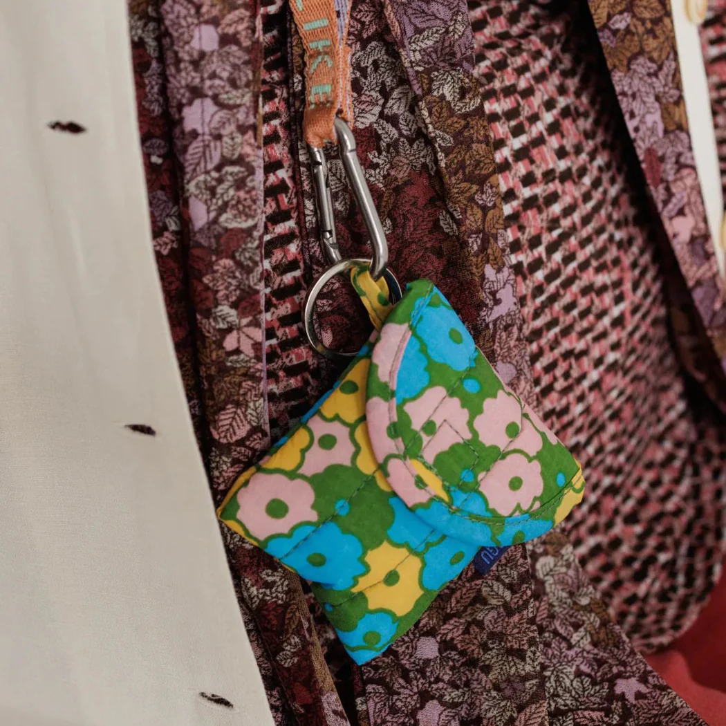 Puffy Earbud Case - Image 11