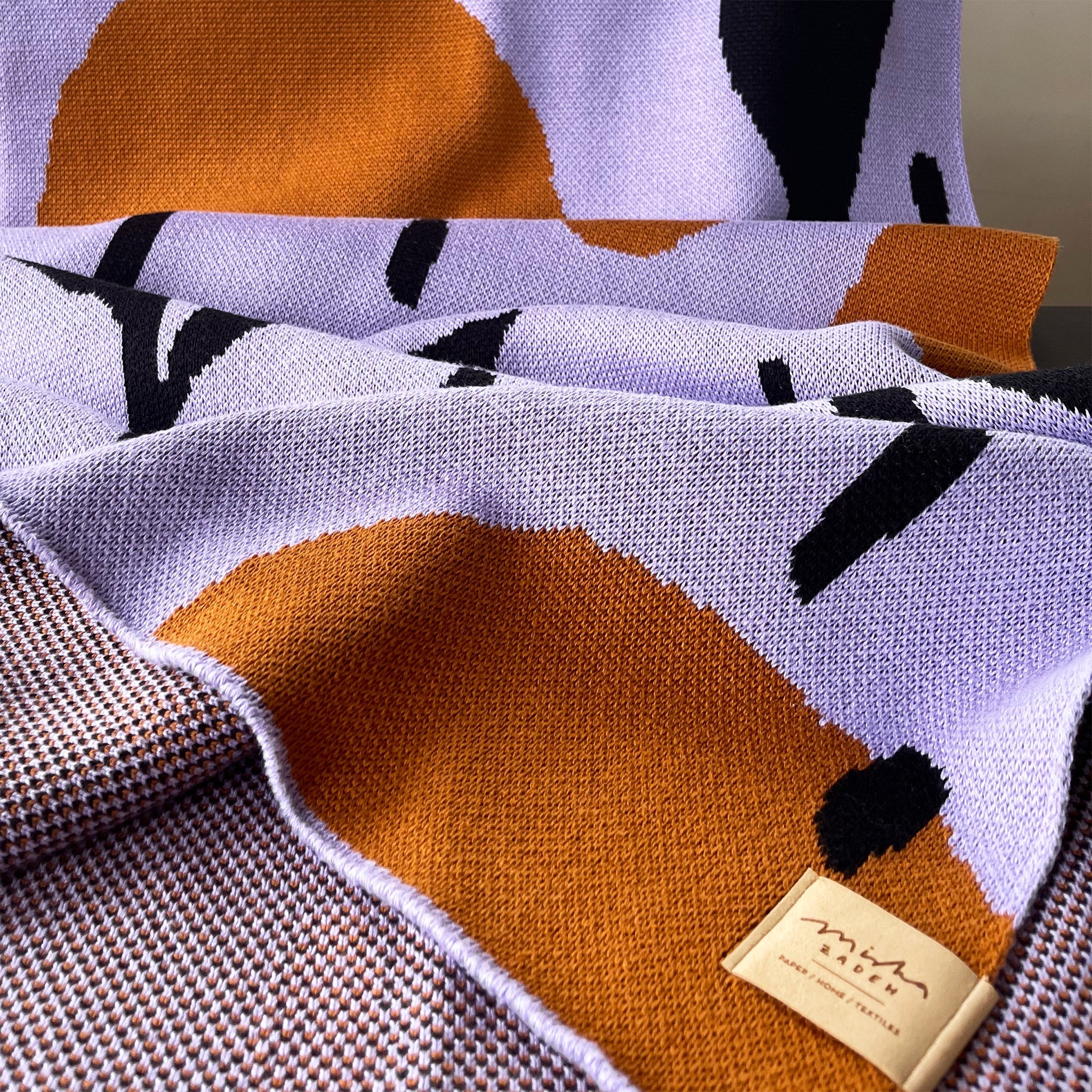 Rain Garden Knit Blanket - Image 4