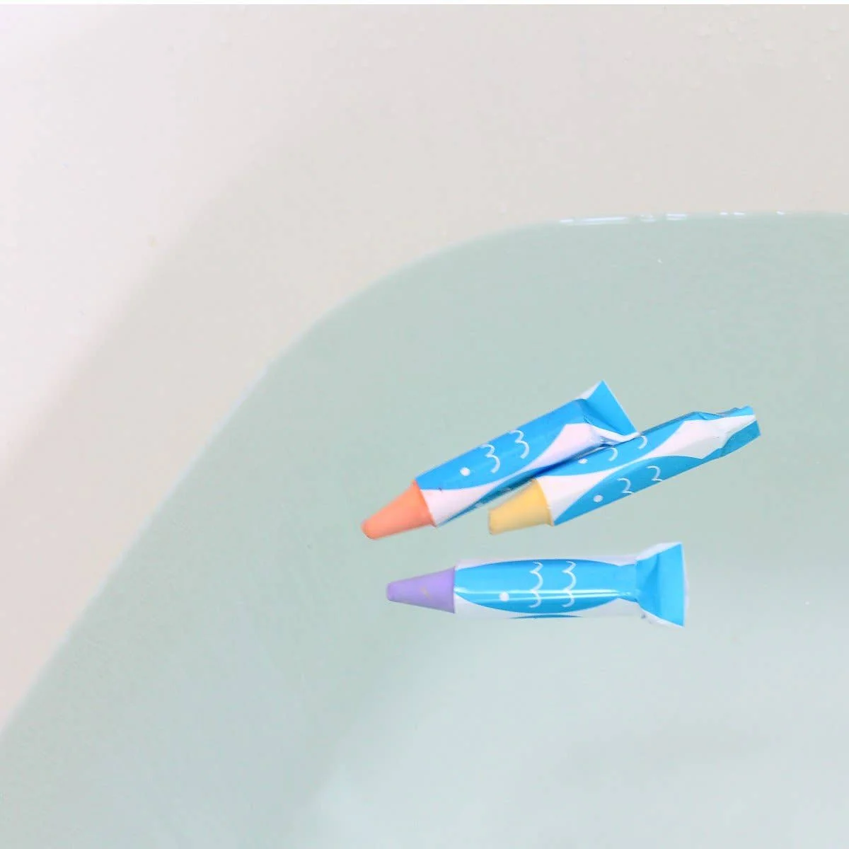 Kitpas Bath Crayons with Sponge 10 Color Set - Image 4