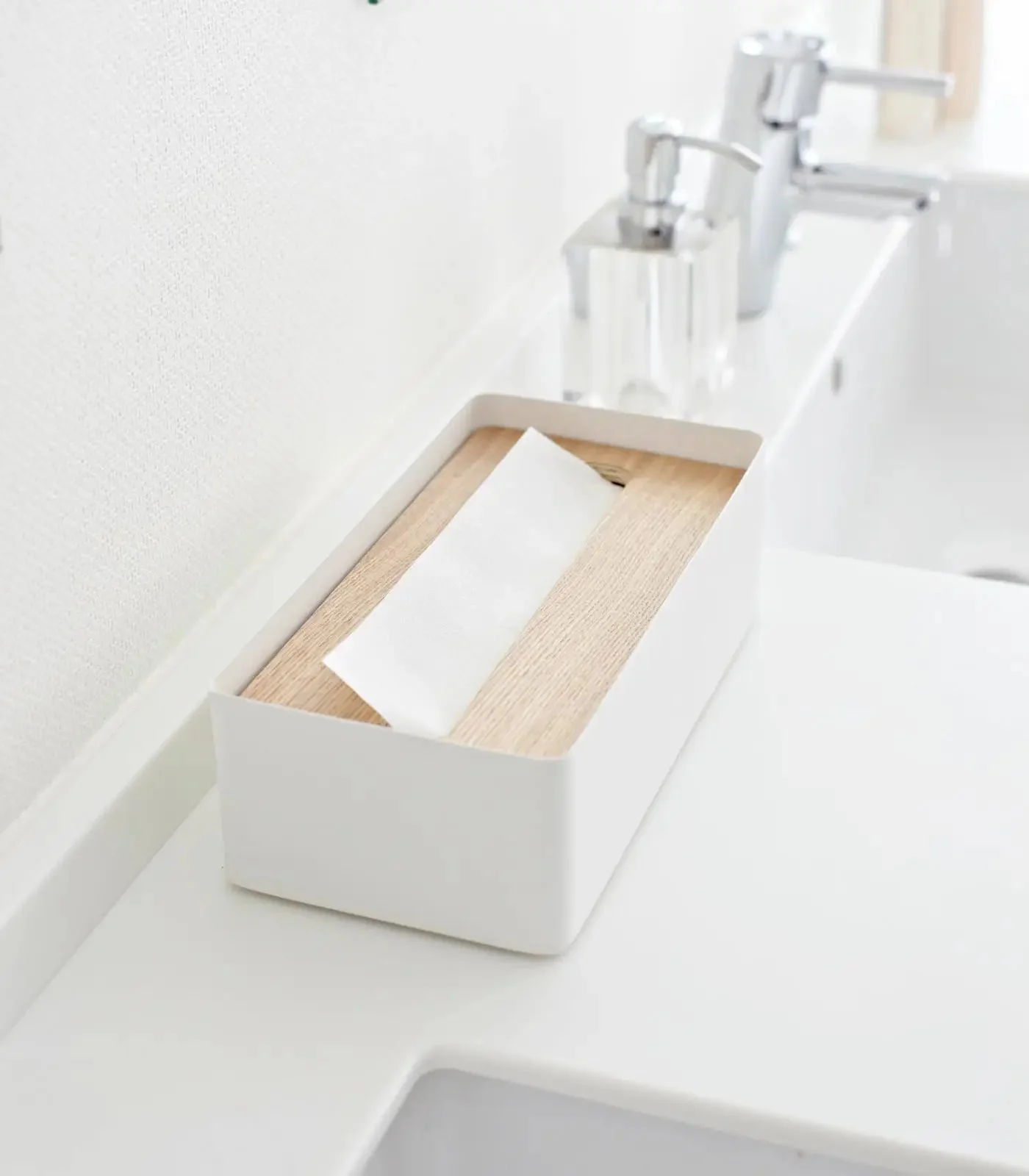 Rin Tissue Case - Image 8