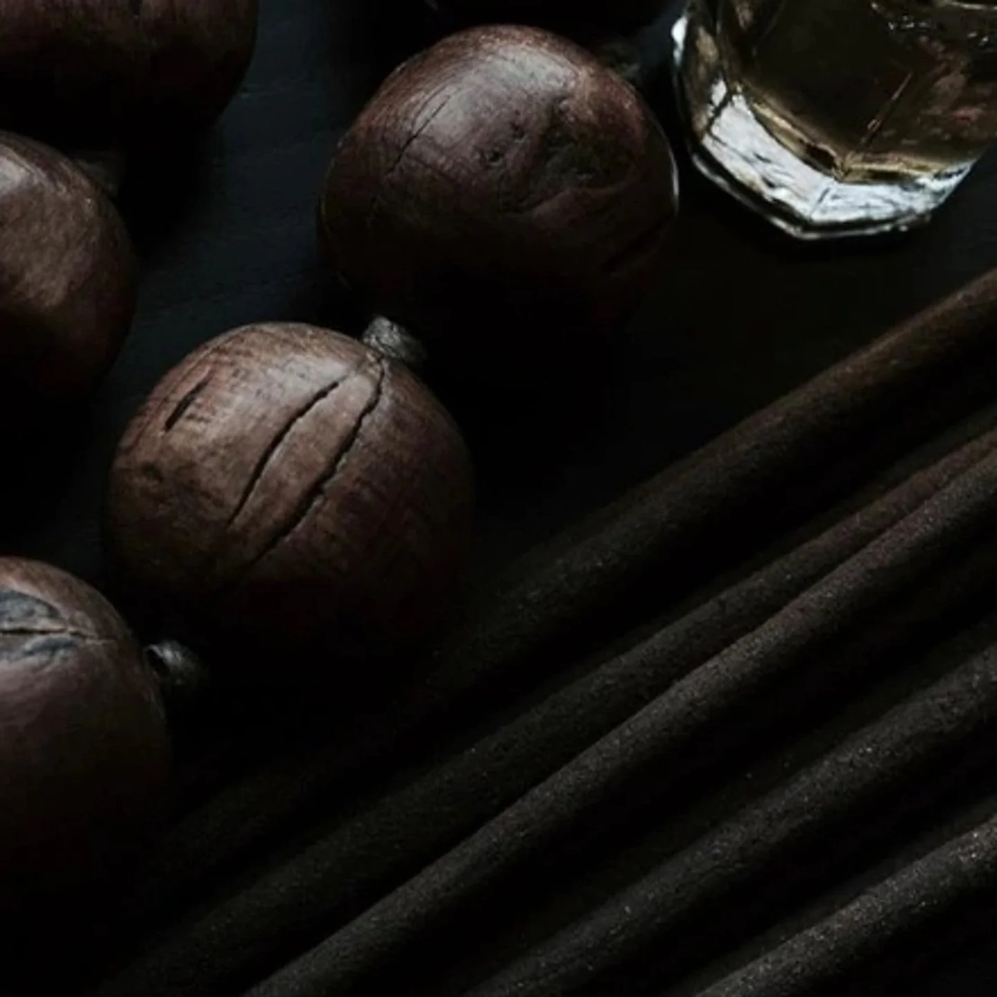 Sacred Elephant Luxury Sandalwood Incense - Image 3