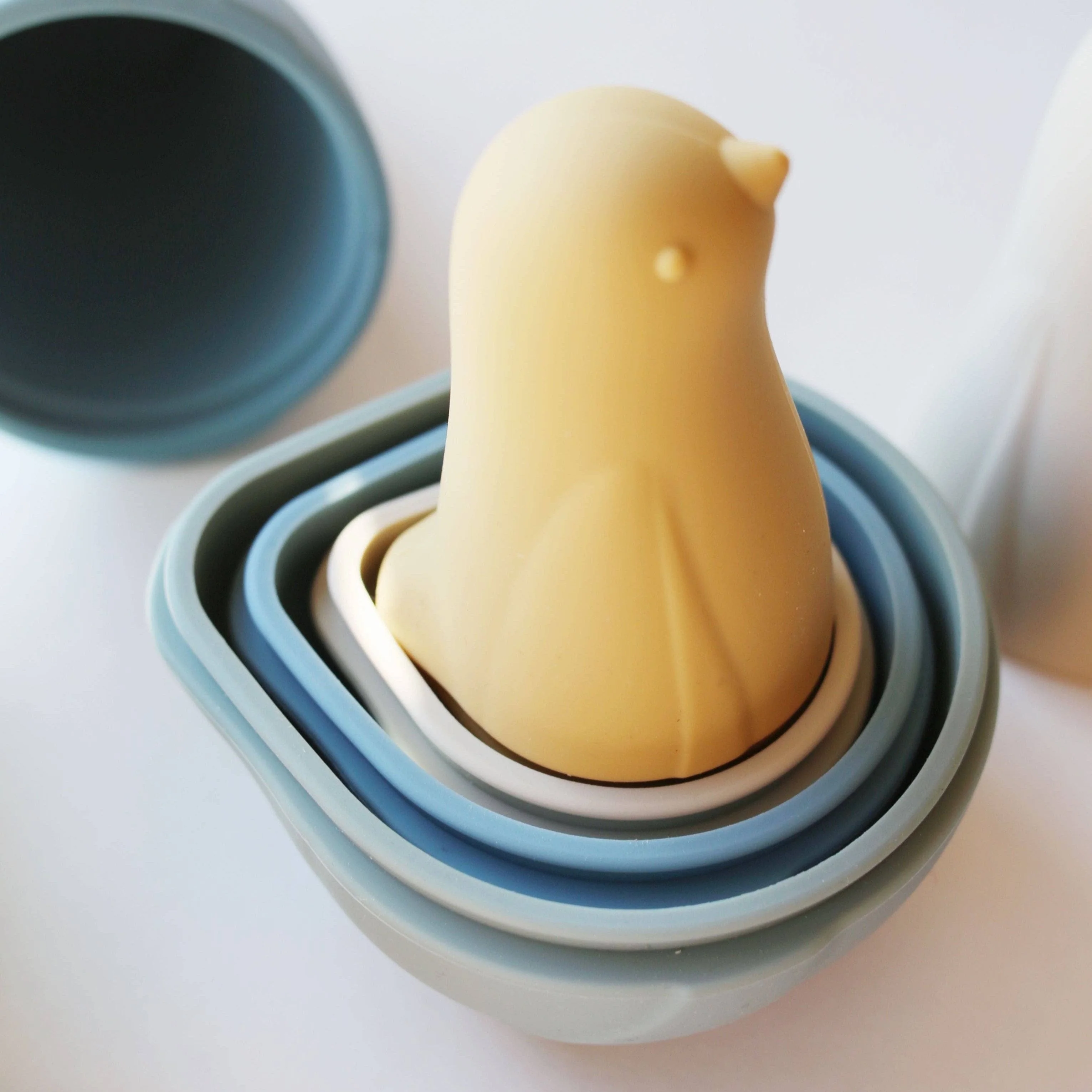 Silicone Nesting Penguin Set - Image 3