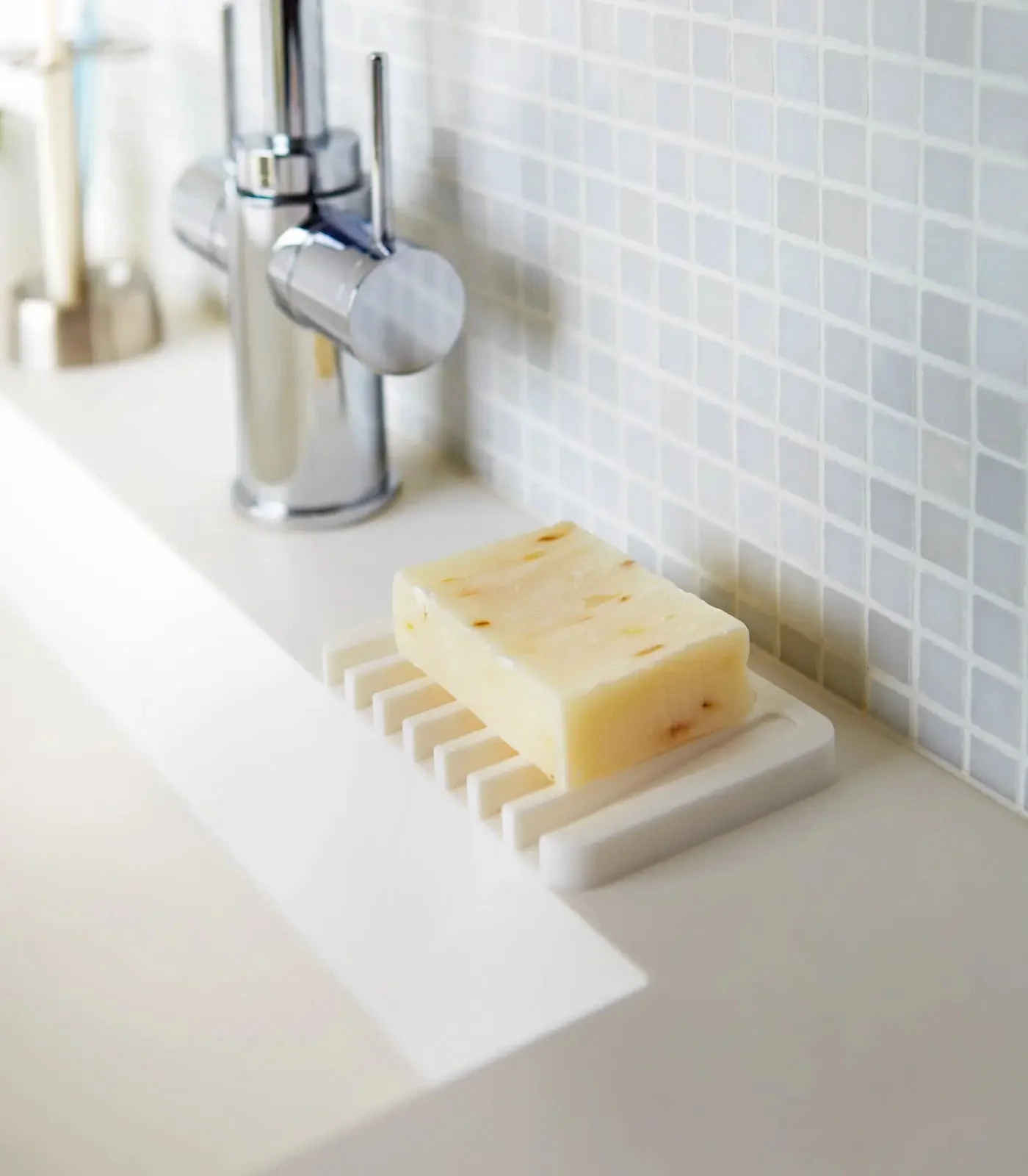 Flow Self-Draining Soap Tray - Image 5