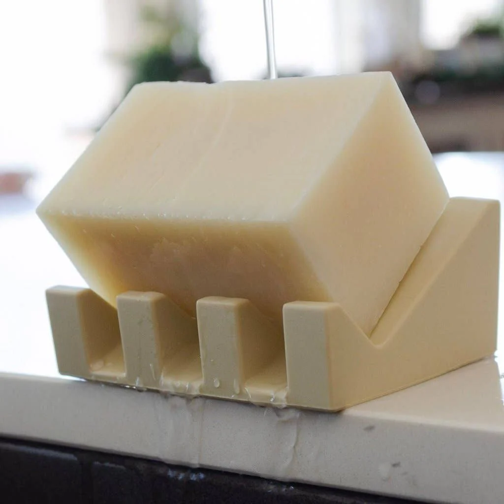 Draining Silicone Soap Dish - Image 9