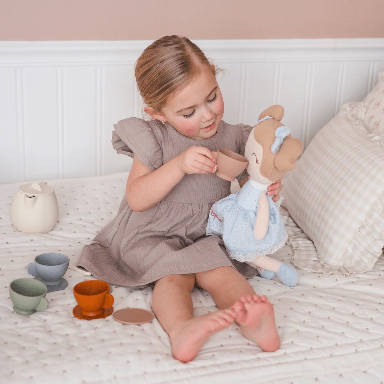 Silicone Tea Set - Image 6