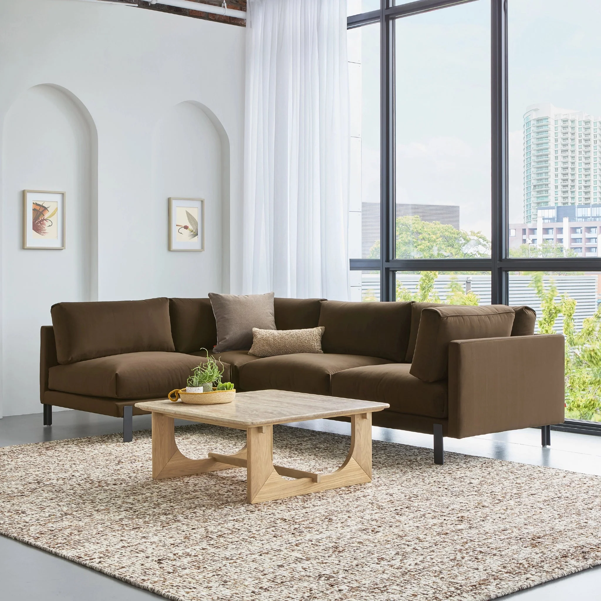 Silverlake Sectional - Image 18