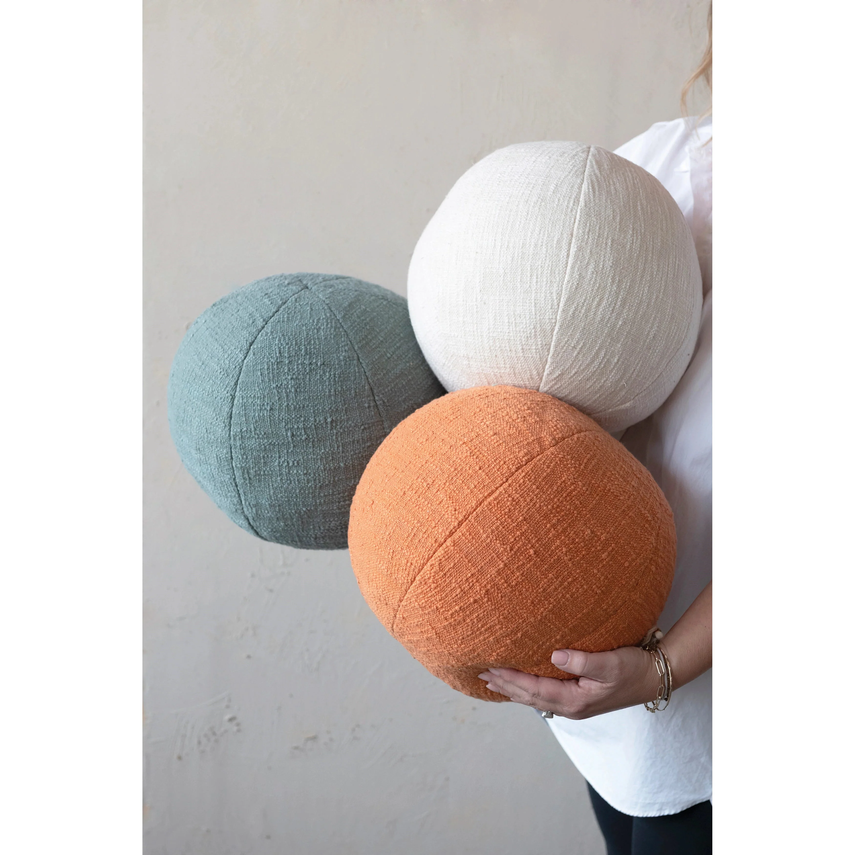 Slub Orb Pillow - Image 4