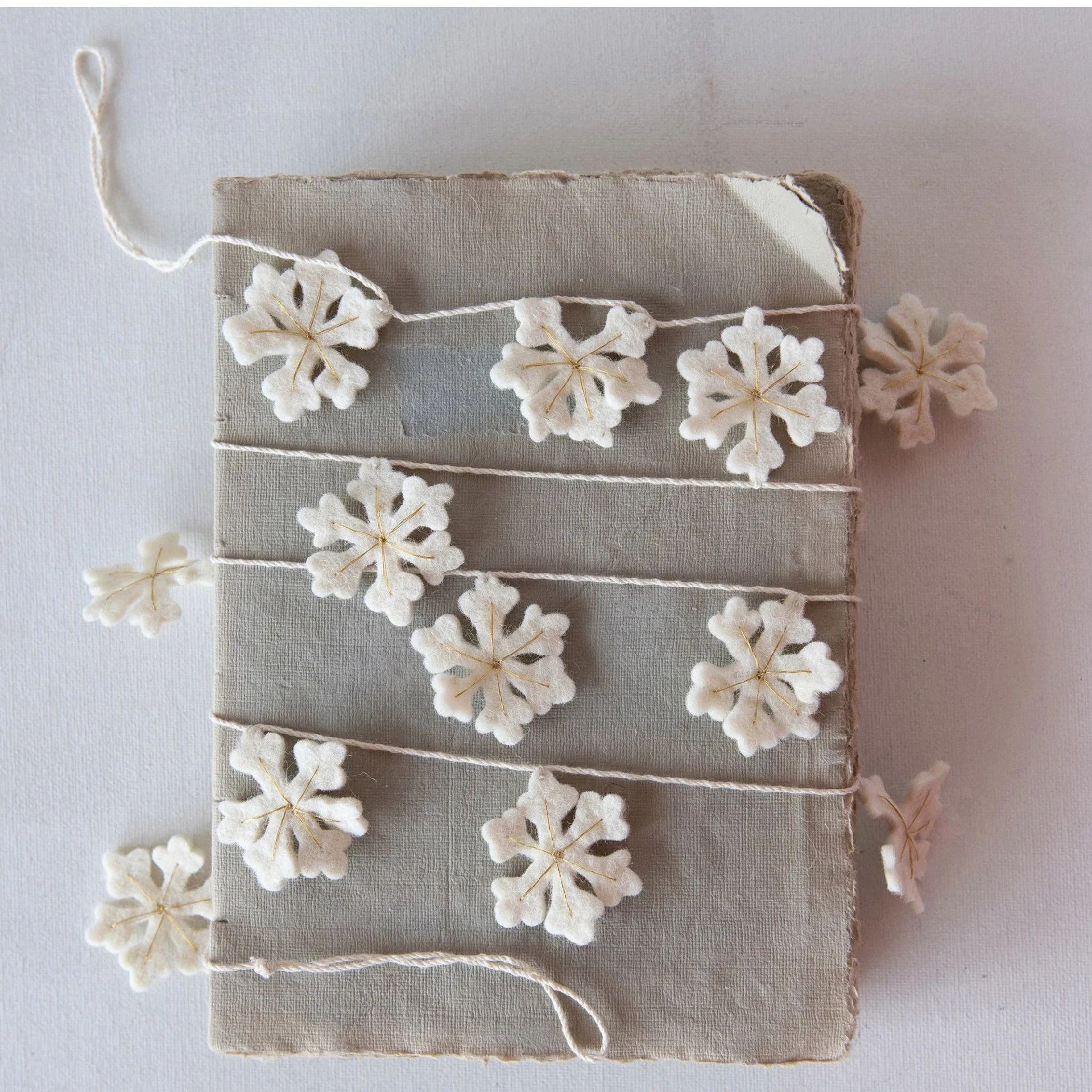 Snowflake Garland - Image 2