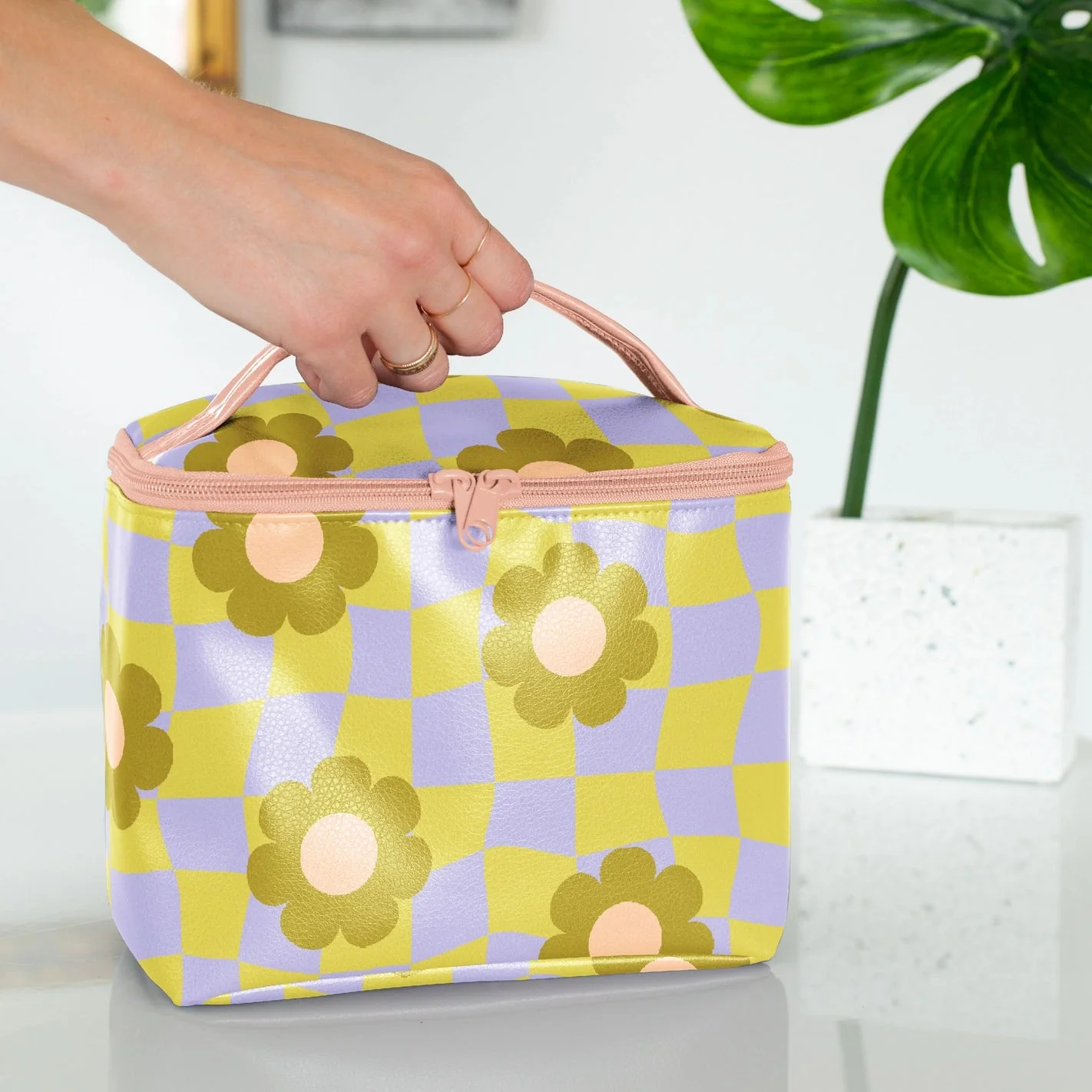 Soulmate Toiletry Bag - Image 3
