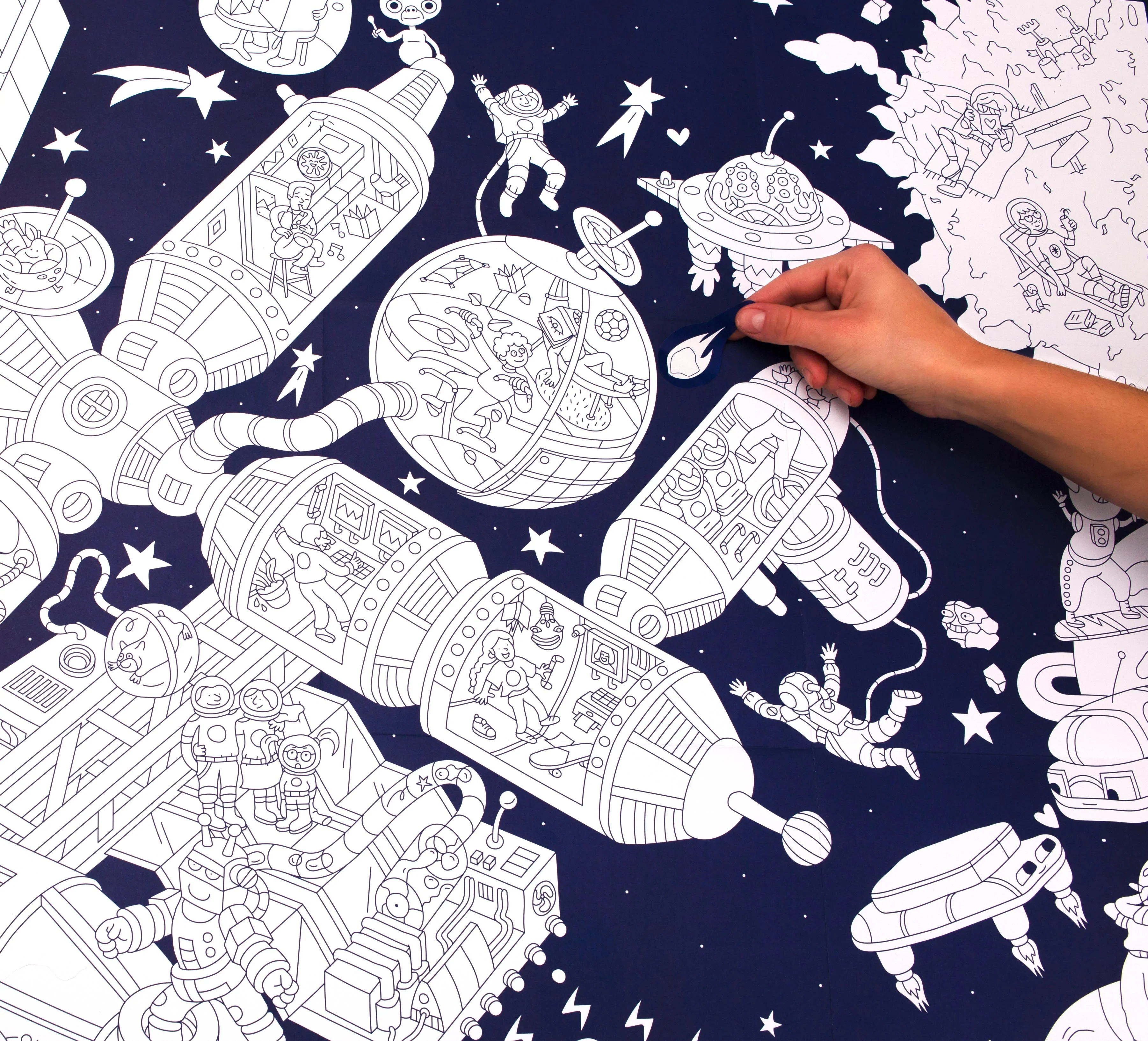 Giant Coloring Poster: Space Station - Image 4