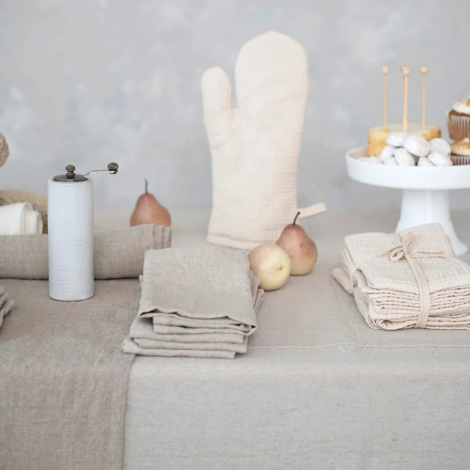 Stonewashed Linen Napkin Set - Image 8