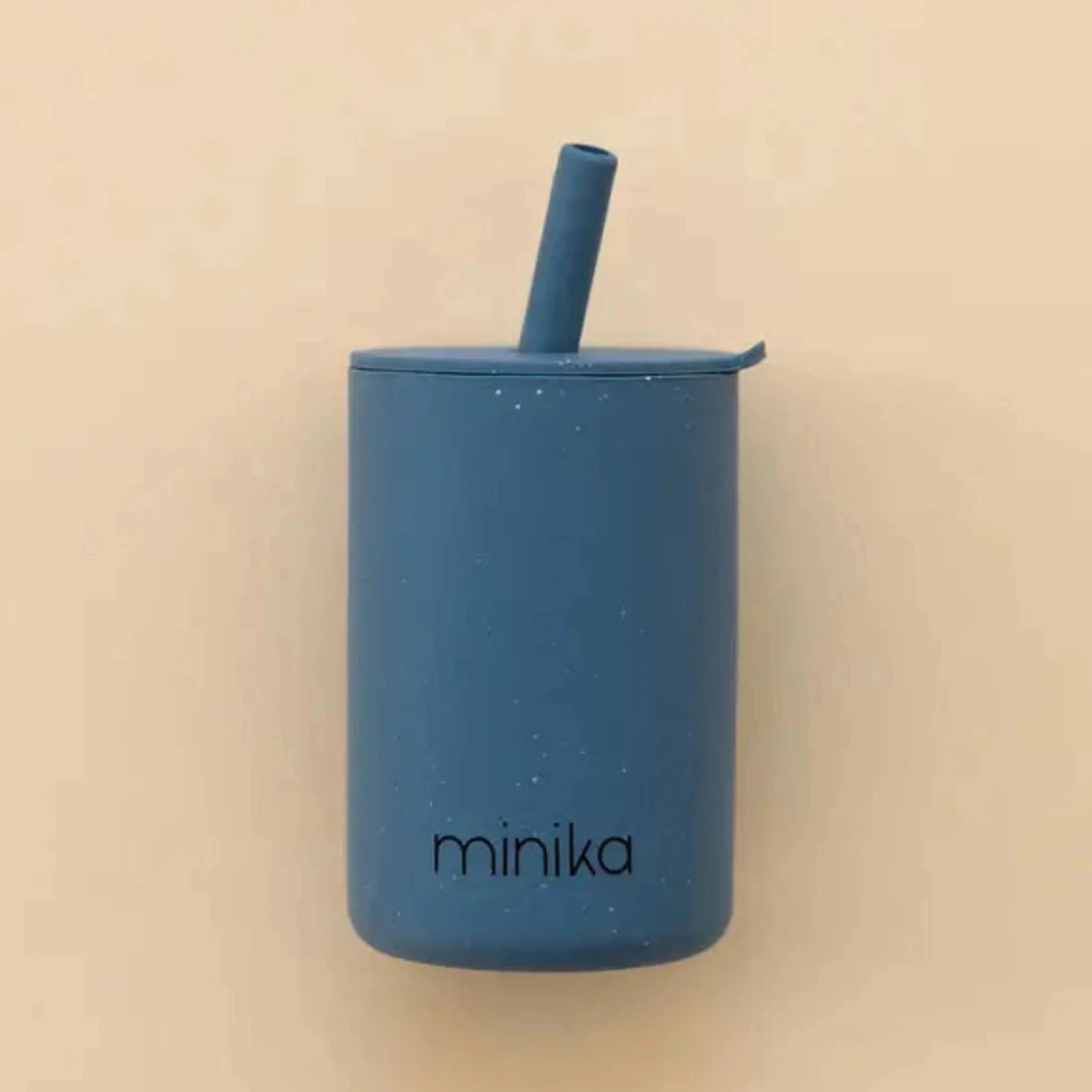 Silicone Lidded Cup With Straw - Image 3