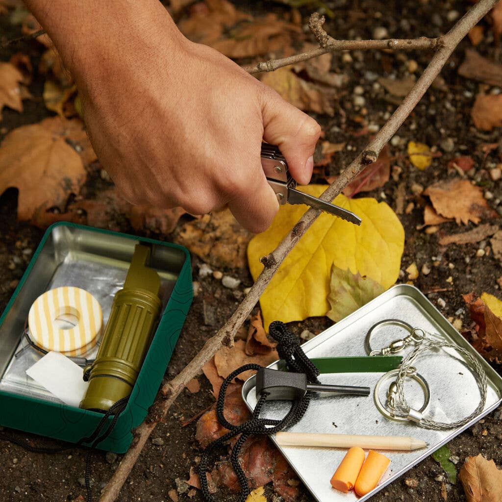 Outdoor Survival Kit - Image 3