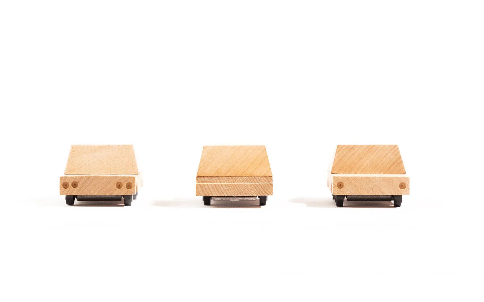 The Castor Wooden Car Set - Image 6