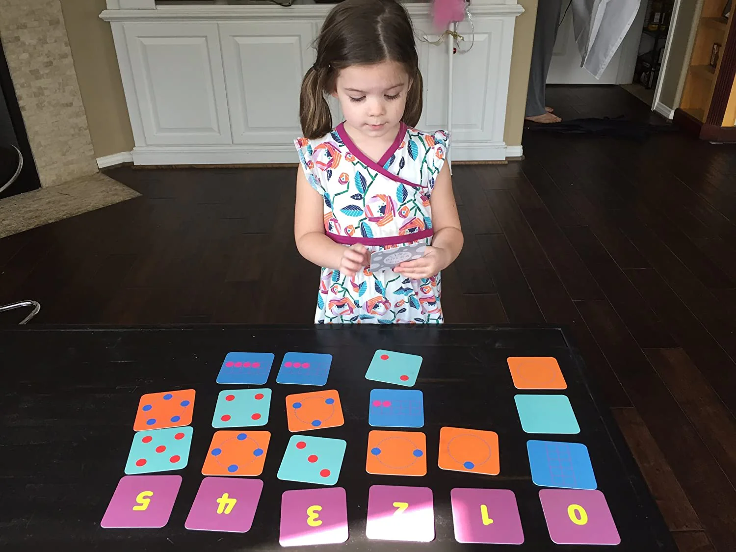 Tiny Polka Dot Card Game - Image 4